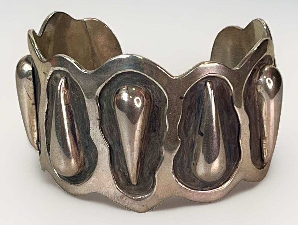 VTG Southwestern Handmade Sterling Silver Teardrop Statement Cuff Bracelet 68g